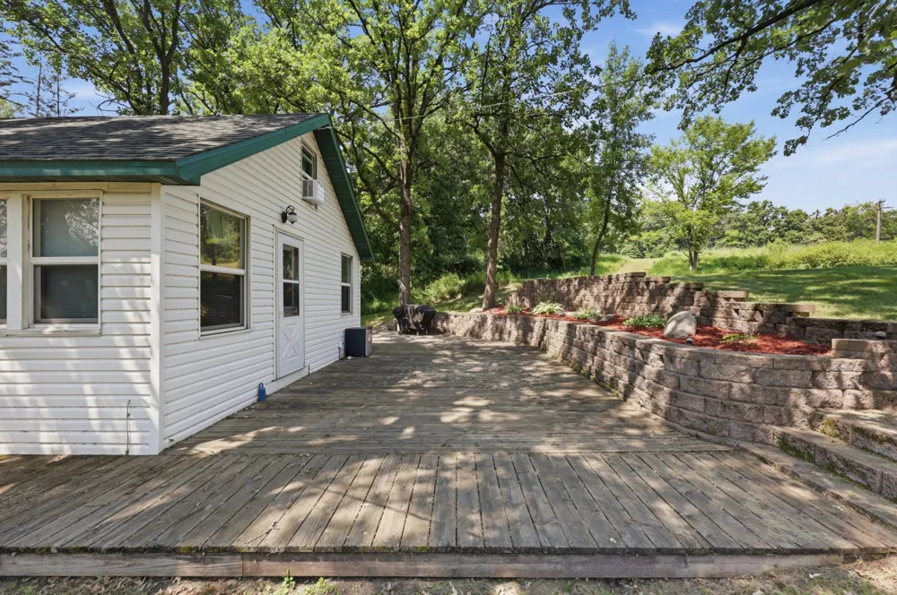 15588 E Munson Drive Detroit Lakes, MN 56501