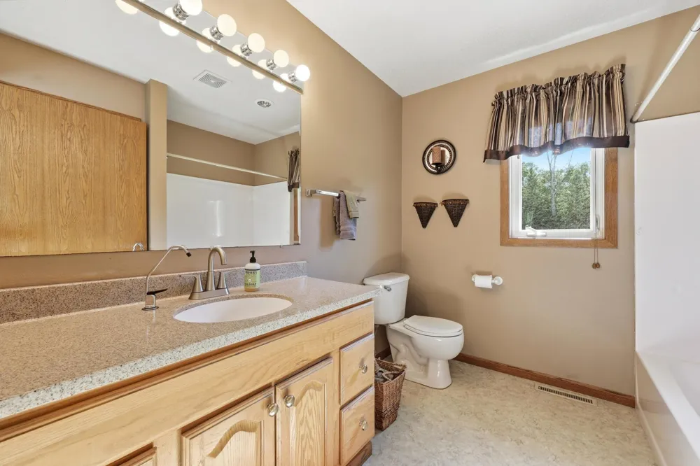 6775 50th Avenue S Sabin, MN 56580