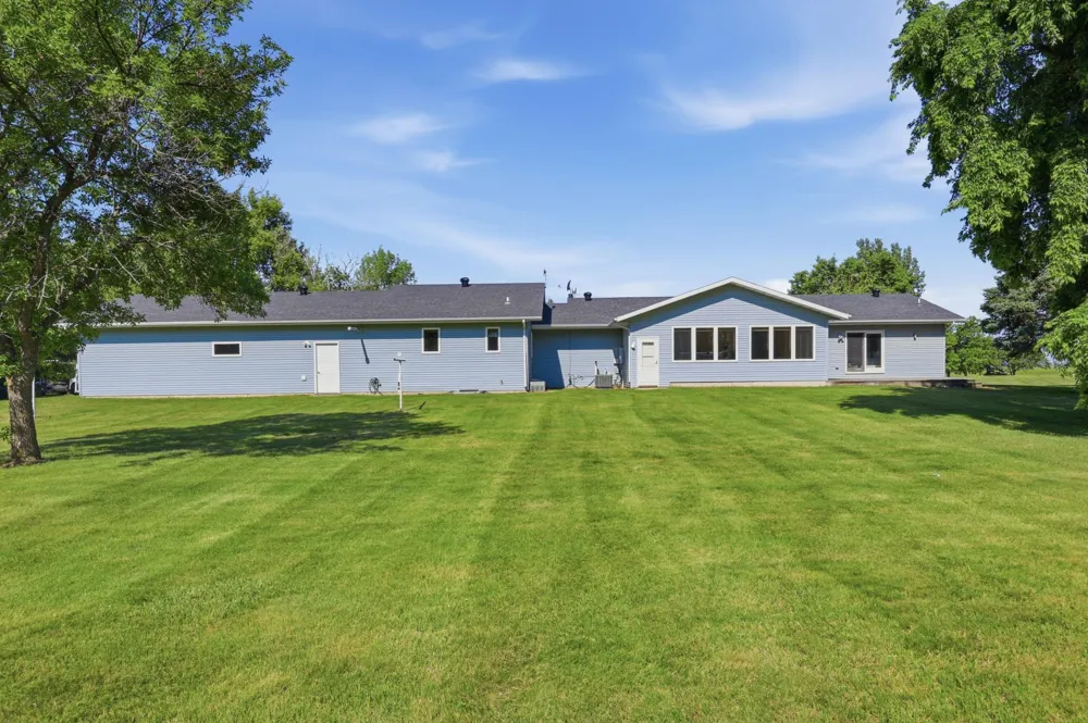 6775 50th Avenue S Sabin, MN 56580