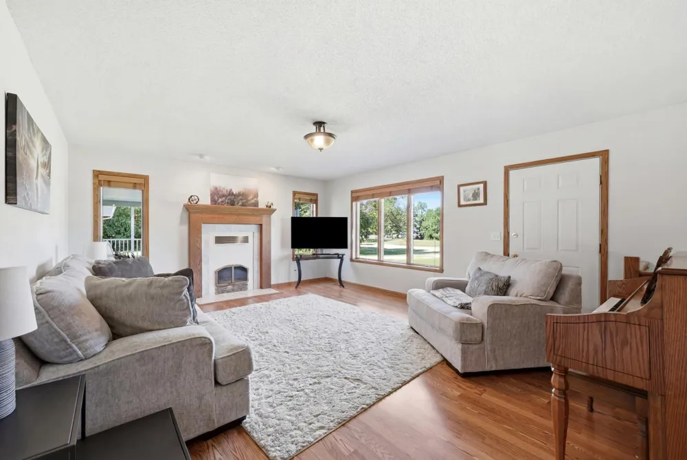 6775 50th Avenue S Sabin, MN 56580