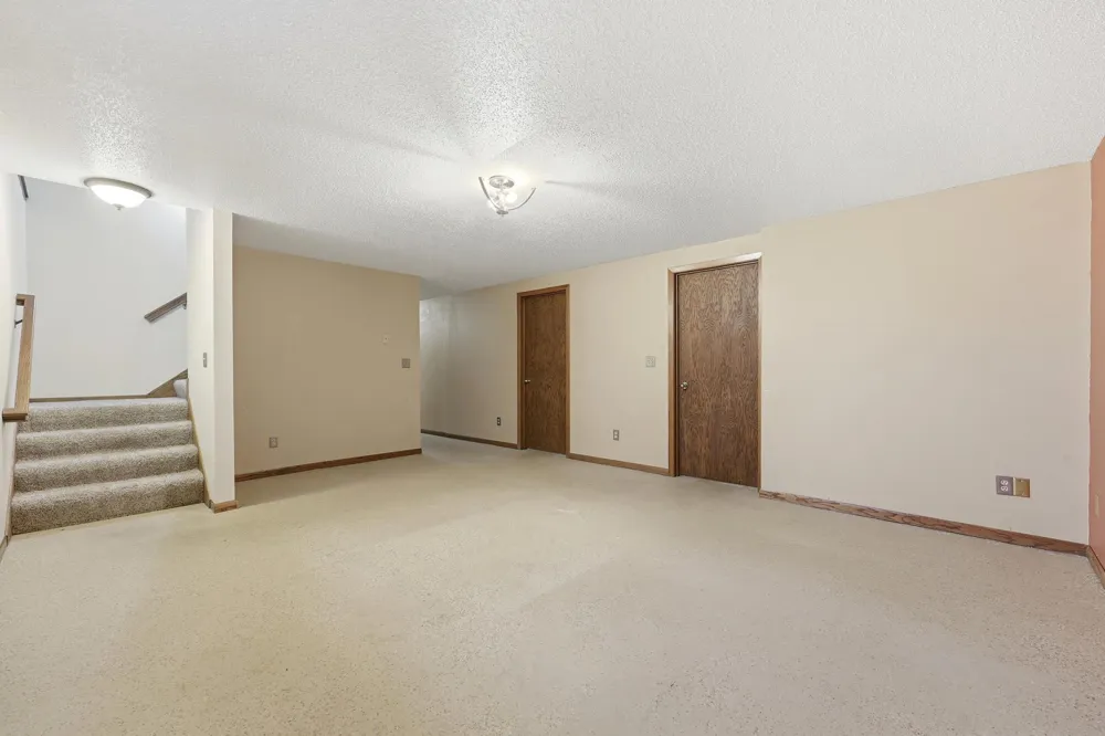 6775 50th Avenue S Sabin, MN 56580