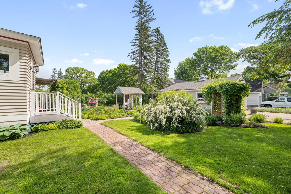 312 7th Avenue S Princeton, MN 55371