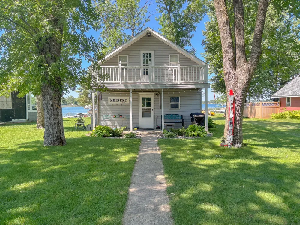 24932 Wall Lake Point Circle Fergus Falls, MN 56537