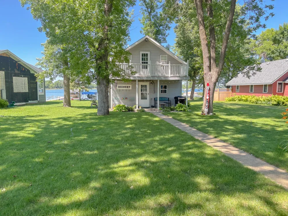 24932 Wall Lake Point Circle Fergus Falls, MN 56537