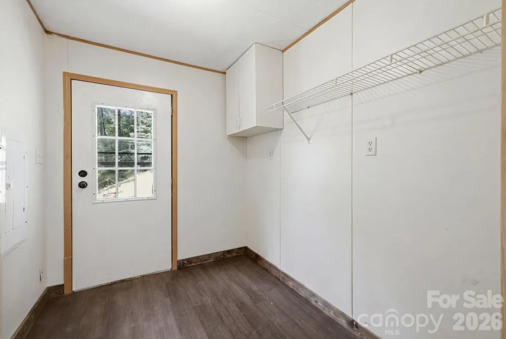 55 Twin Oaks Lane Spruce Pine, NC 28777