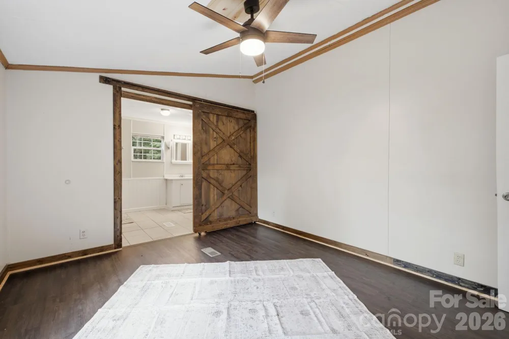 55 Twin Oaks Lane Spruce Pine, NC 28777