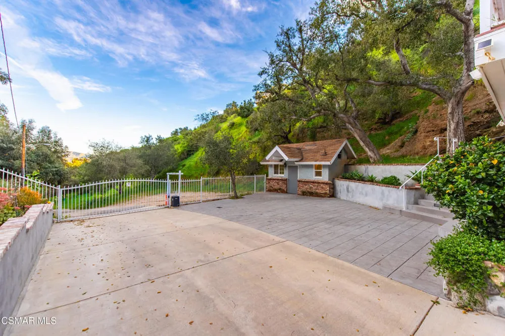 12141 Wildwood Trail Kagel Canyon, CA 91342