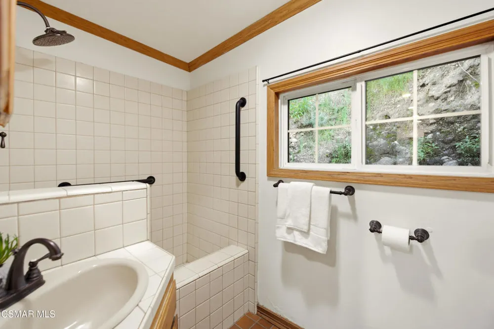 12141 Wildwood Trail Kagel Canyon, CA 91342