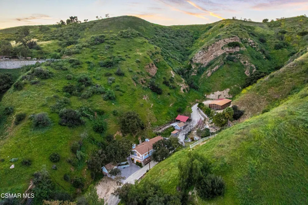 12141 Wildwood Trail Kagel Canyon, CA 91342