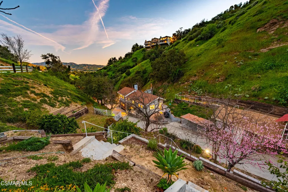12141 Wildwood Trail Kagel Canyon, CA 91342