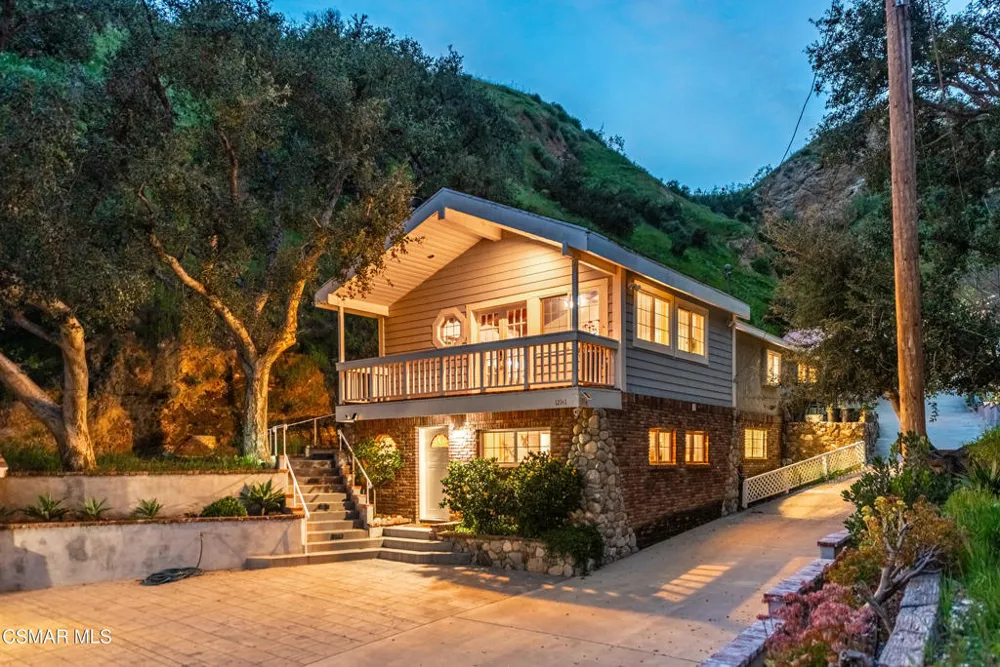 12141 Wildwood Trail Kagel Canyon, CA 91342