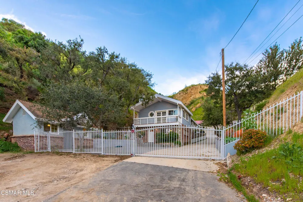 12141 Wildwood Trail Kagel Canyon, CA 91342