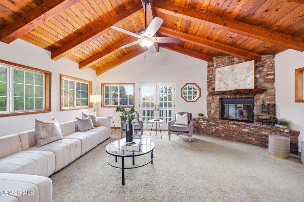 12141 Wildwood Trail Kagel Canyon, CA 91342