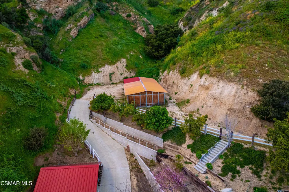 12141 Wildwood Trail Kagel Canyon, CA 91342