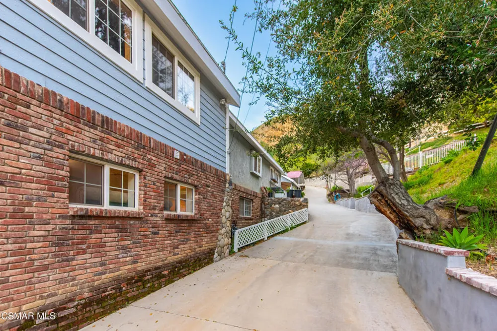 12141 Wildwood Trail Kagel Canyon, CA 91342