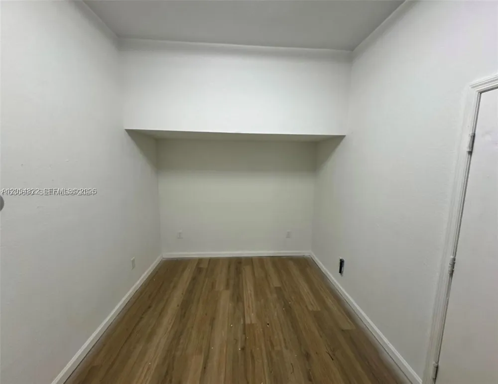 7563 NW 112th Pl Doral, FL 33178