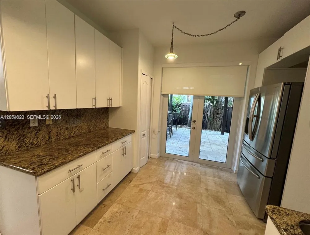 7563 NW 112th Pl Doral, FL 33178