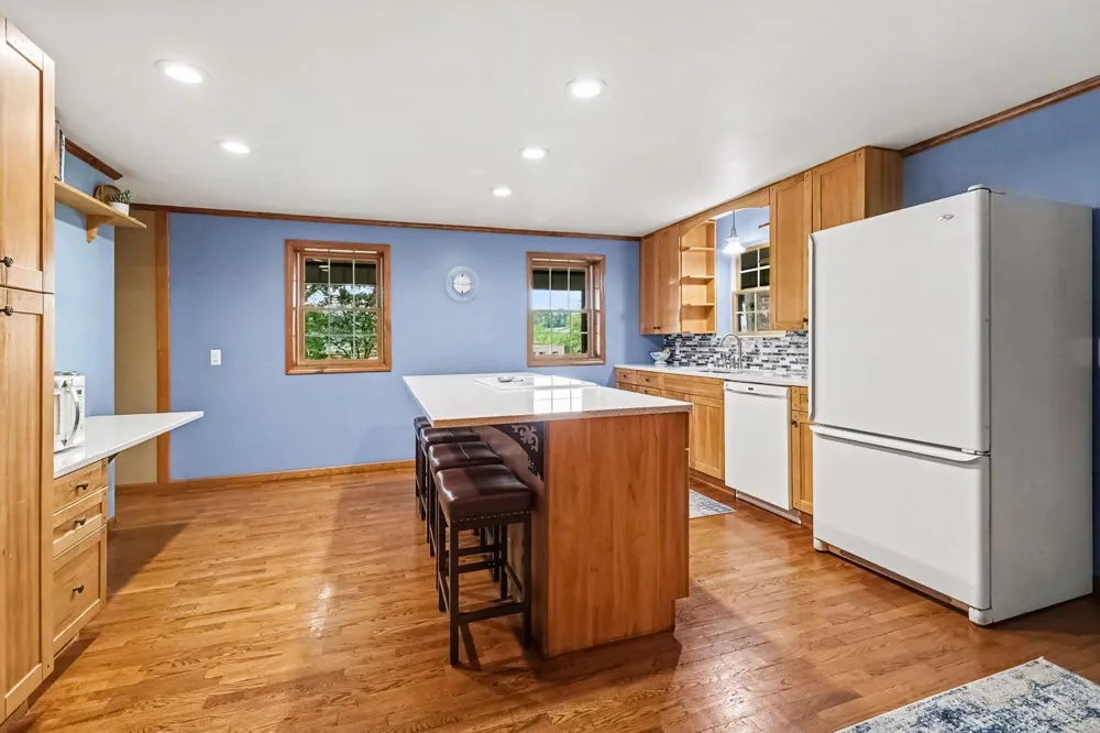 4300 Fruitvale Road Montague, MI 49437