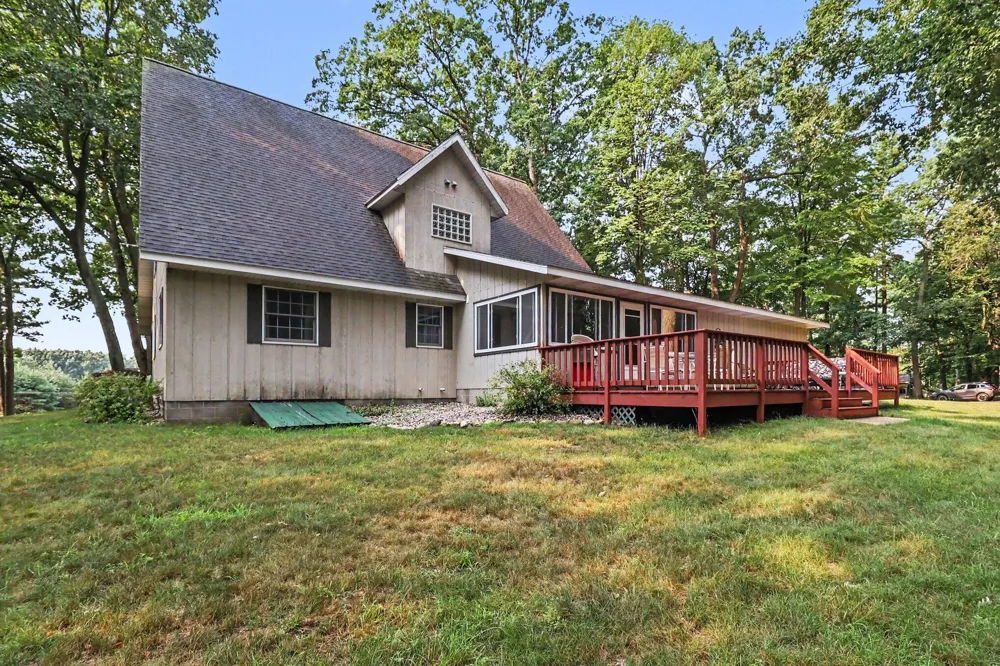 4300 Fruitvale Road Montague, MI 49437