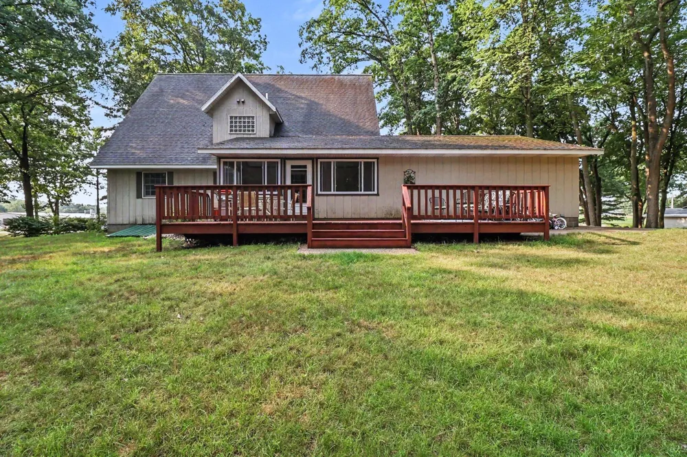 4300 Fruitvale Road Montague, MI 49437