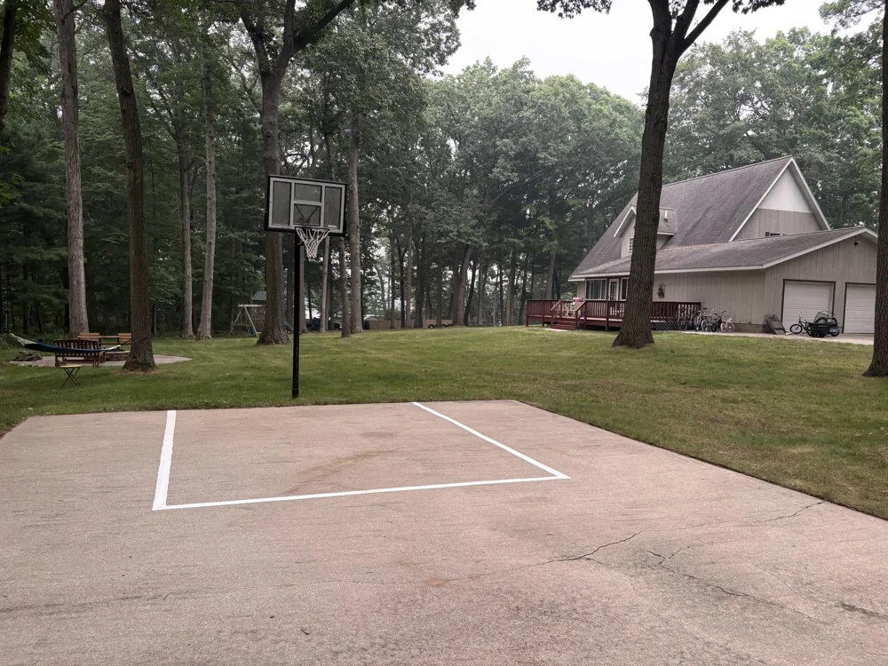 4300 Fruitvale Road Montague, MI 49437