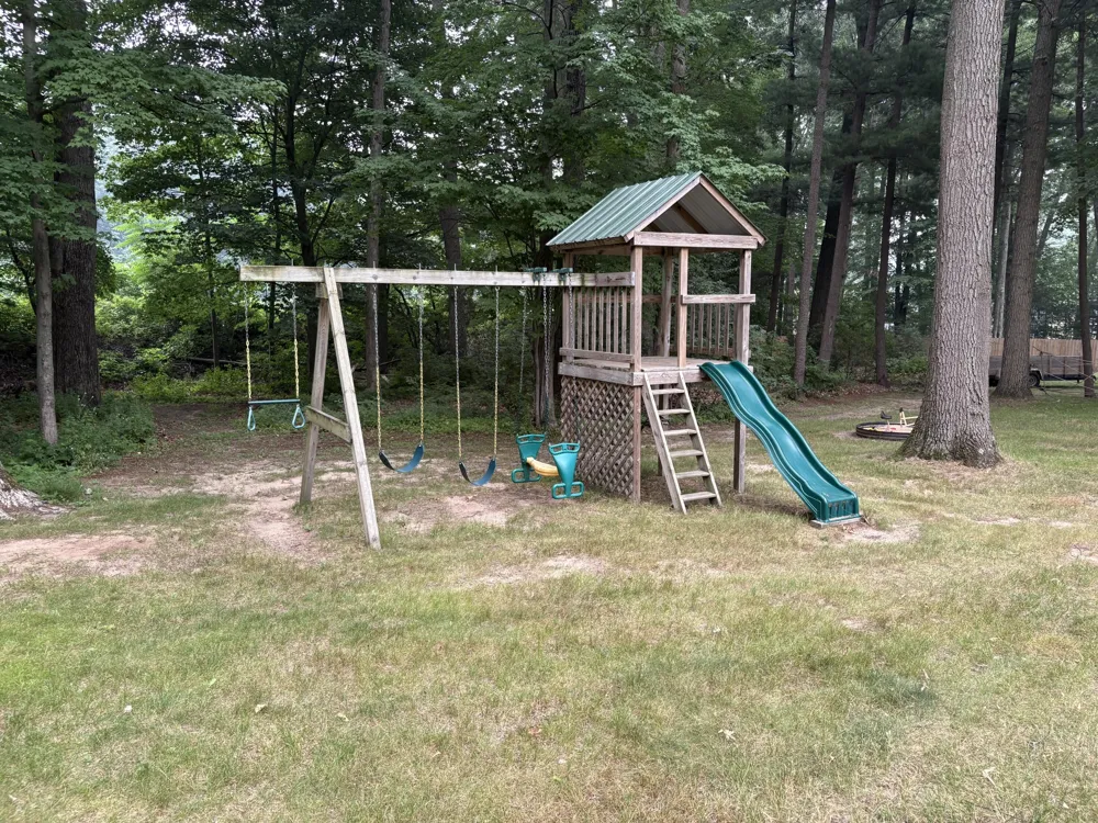 4300 Fruitvale Road Montague, MI 49437