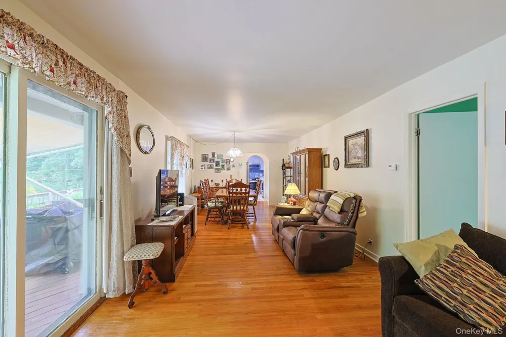 408 Field Road Red Hook, NY 12571