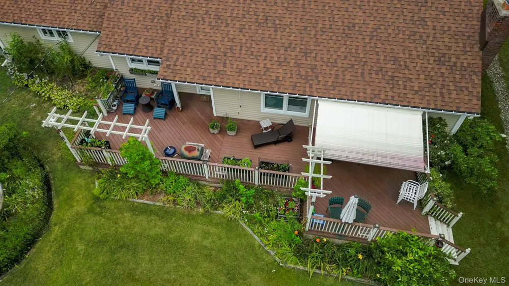 408 Field Road Red Hook, NY 12571