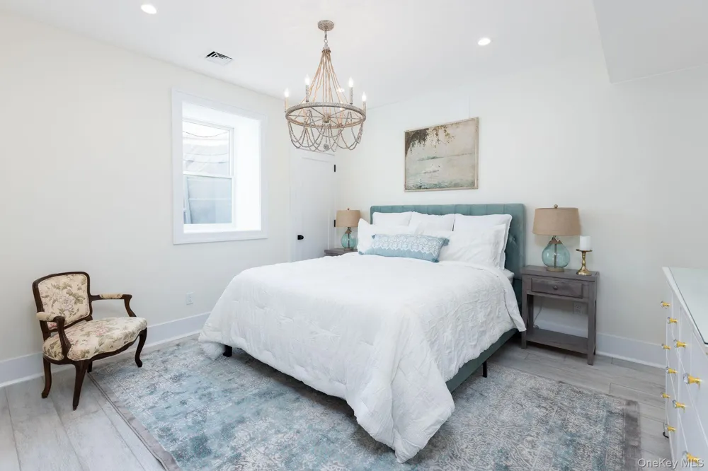 50 Quarter Road Westhampton, NY 11977
