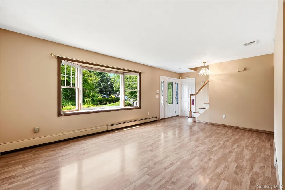 901 Liberty Street Bohemia, NY 11716