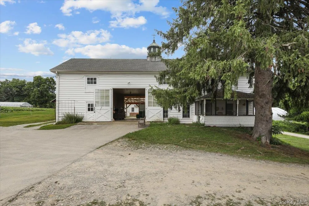 123-179 Sisters Hill Road Stanfordville, NY 12581