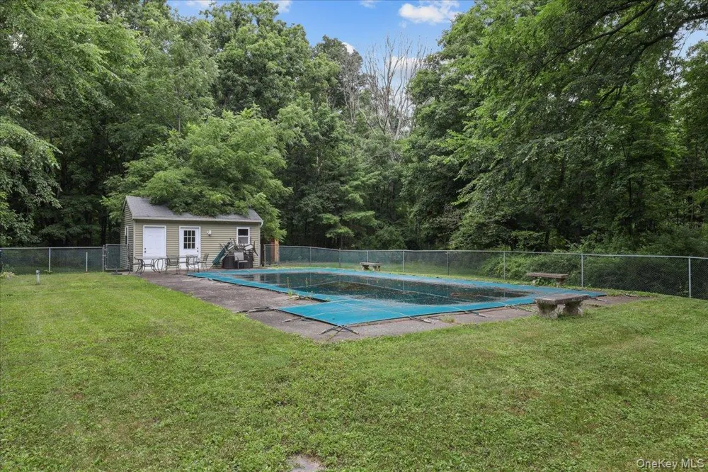 123-179 Sisters Hill Road Stanfordville, NY 12581