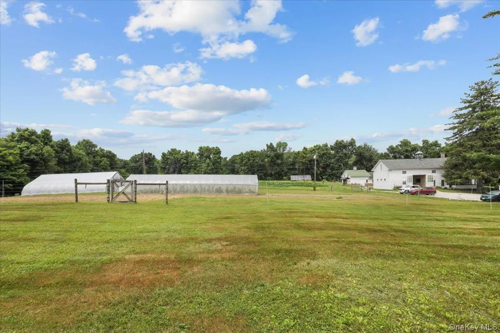 123-179 Sisters Hill Road Stanfordville, NY 12581