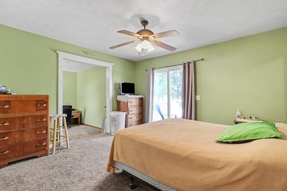 4067 W 48th Street Fremont, MI 49412
