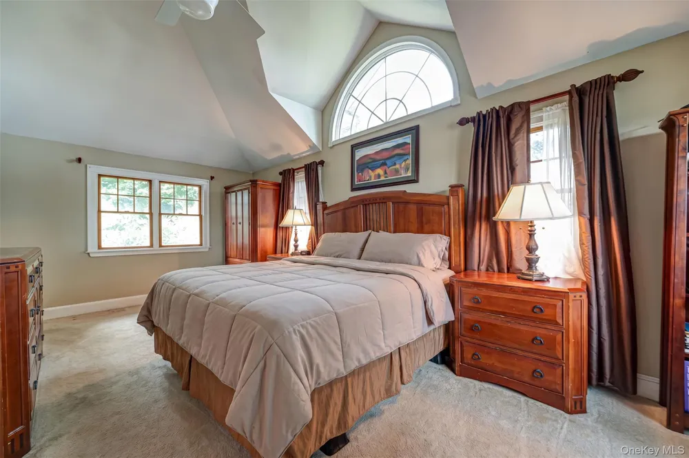 5 Harborview Lane Huntington, NY 11743