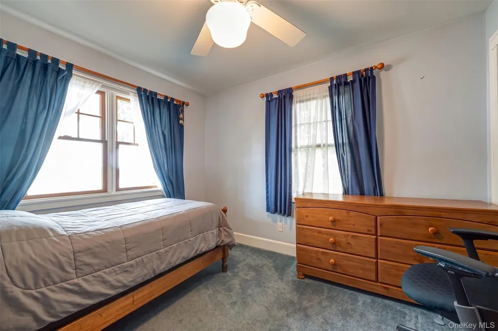 5 Harborview Lane Huntington, NY 11743