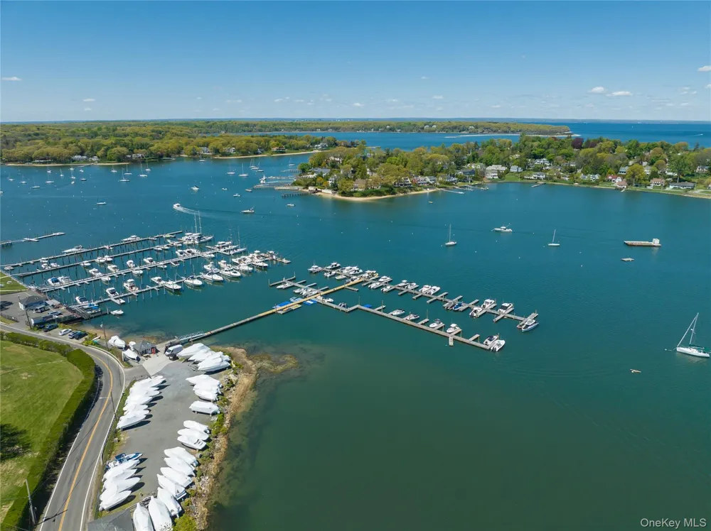 5 Harborview Lane Huntington, NY 11743