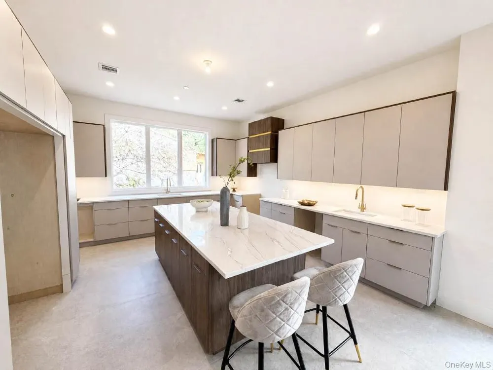 32 Virginia Avenue #101 Blooming Grove, NY 10950