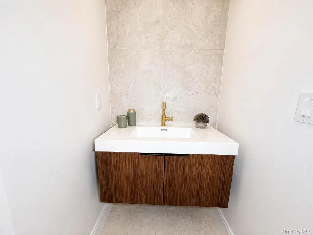 32 Virginia Avenue #101 Blooming Grove, NY 10950