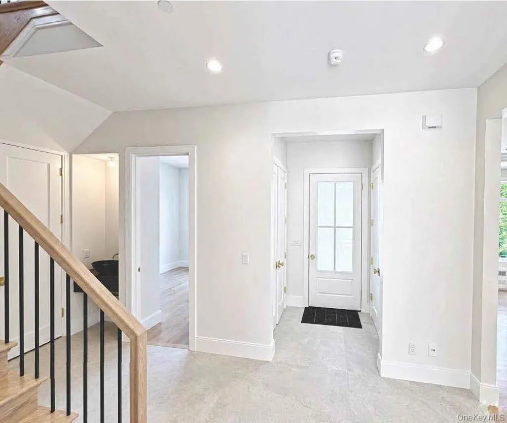 32 Virginia Avenue #101 Blooming Grove, NY 10950