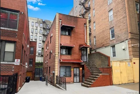 1189 Grant Avenue #3