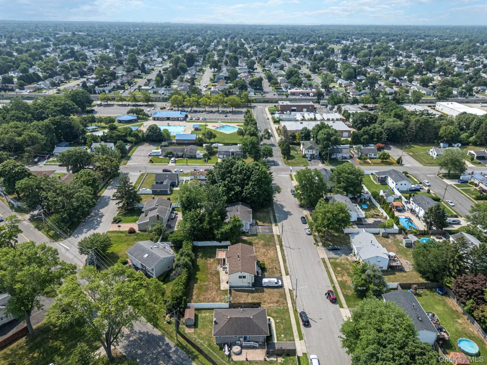 49 Eastern Avenue Deer Park, NY 11729