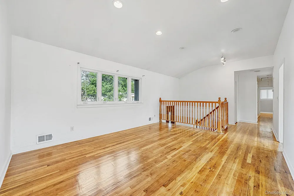 49 Eastern Avenue Deer Park, NY 11729