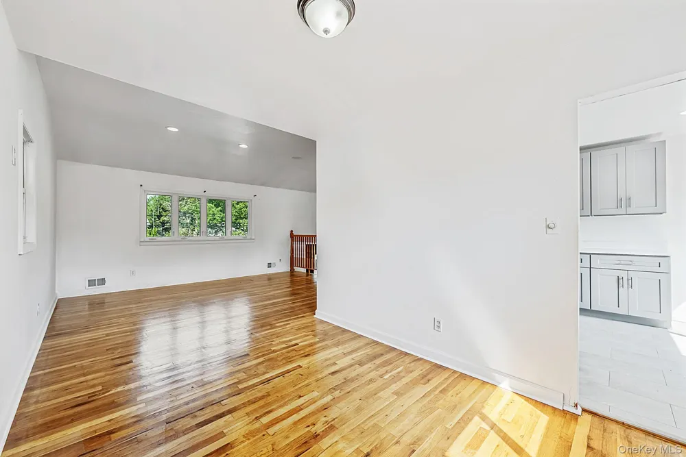 49 Eastern Avenue Deer Park, NY 11729