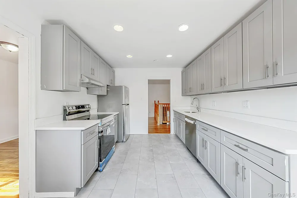 49 Eastern Avenue Deer Park, NY 11729