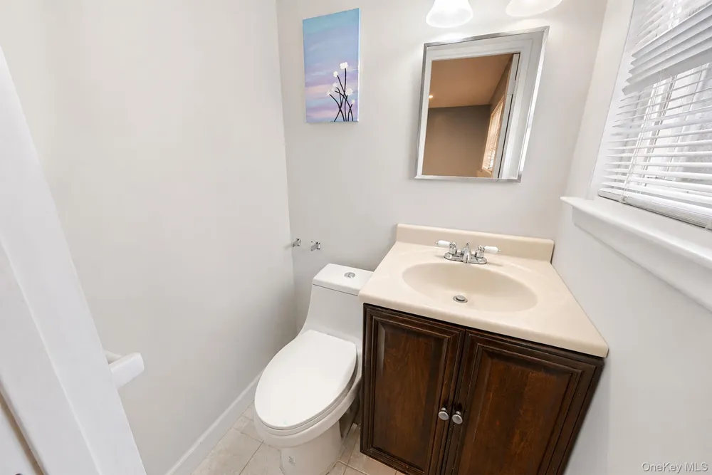 49 Eastern Avenue Deer Park, NY 11729