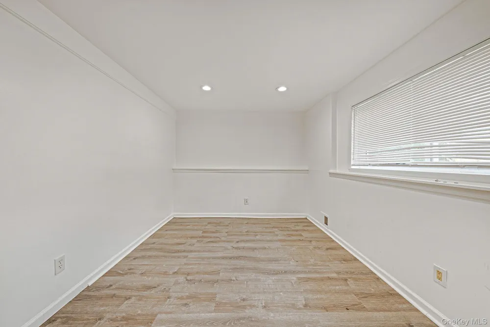 49 Eastern Avenue Deer Park, NY 11729