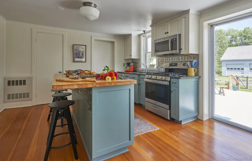 40 Young America Road Germantown, NY 12526