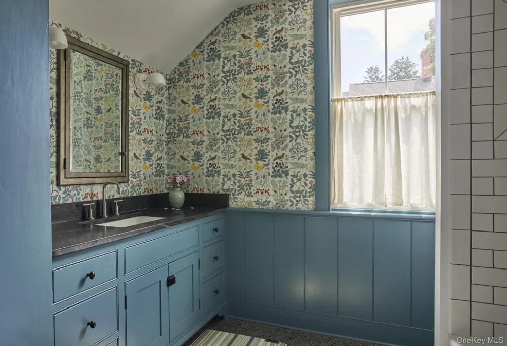 40 Young America Road Germantown, NY 12526