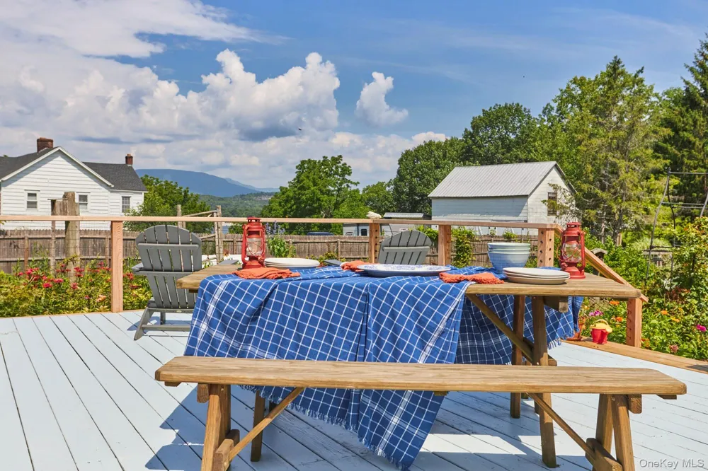 40 Young America Road Germantown, NY 12526